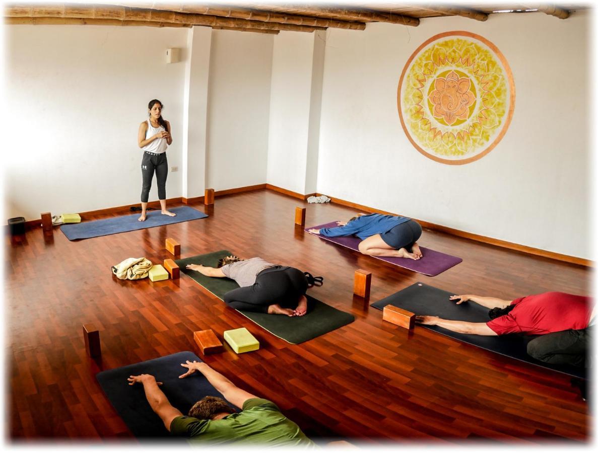 Atma Hostel & Yoga Huanchaco Exteriör bild
