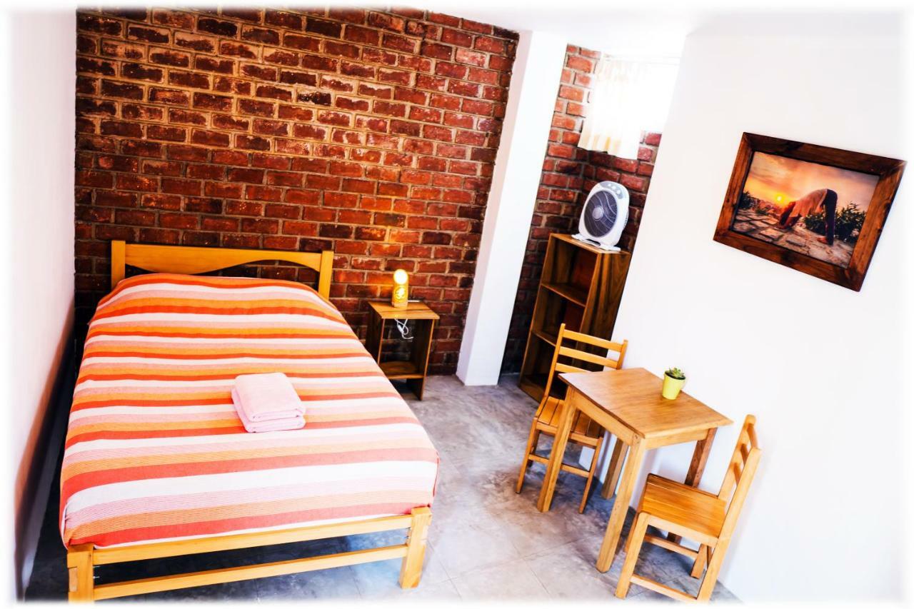 Atma Hostel & Yoga Huanchaco Exteriör bild