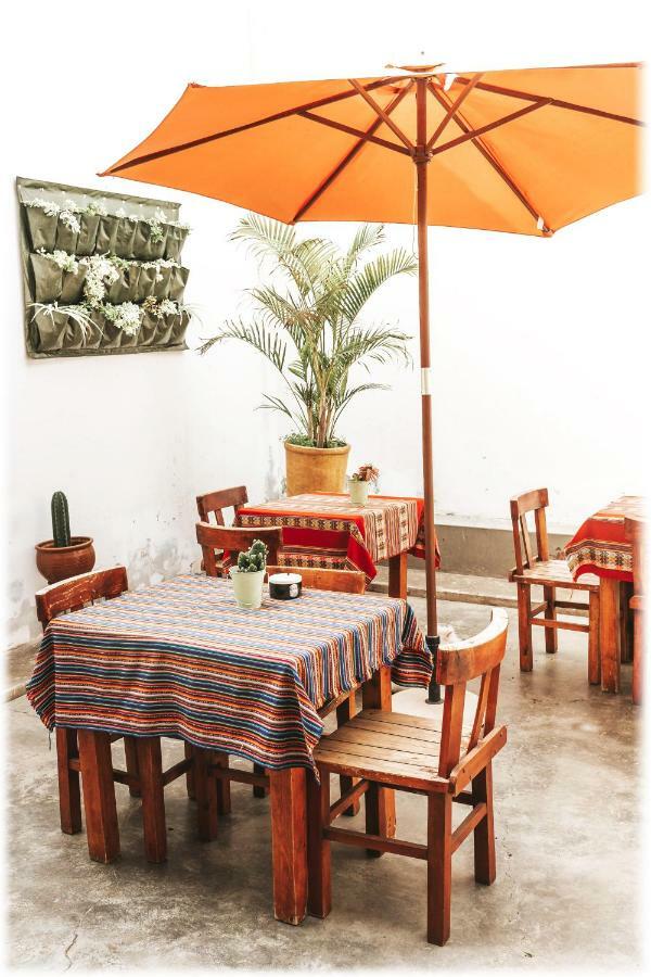 Atma Hostel & Yoga Huanchaco Exteriör bild